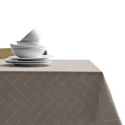 Södahl Tiles Damask Dug Med Staincoat Taupe 140 X 270 Cm